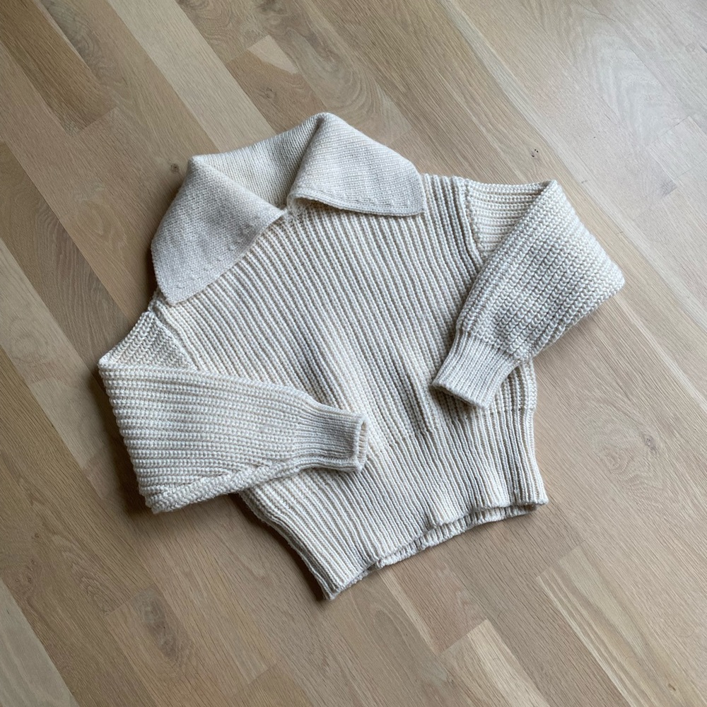 H&M Chunky Knit Sweater with Lapel